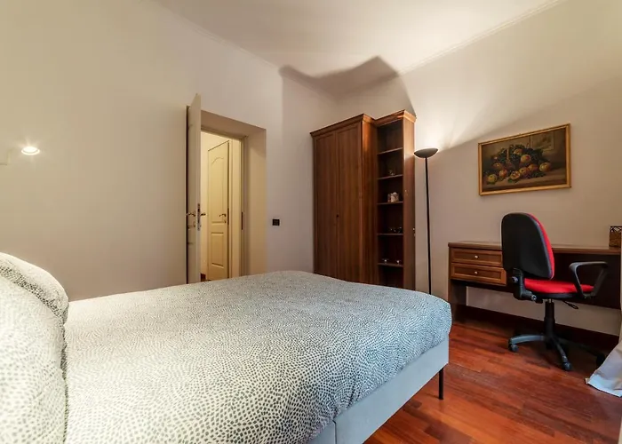 Guesthost - San Lorenzo Cozy And Comfortable Flat