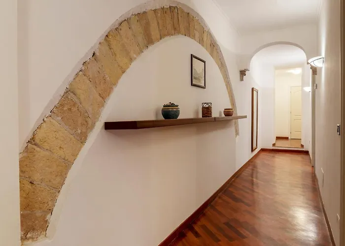 Guesthost - San Lorenzo Cozy And Comfortable Flat * Rome